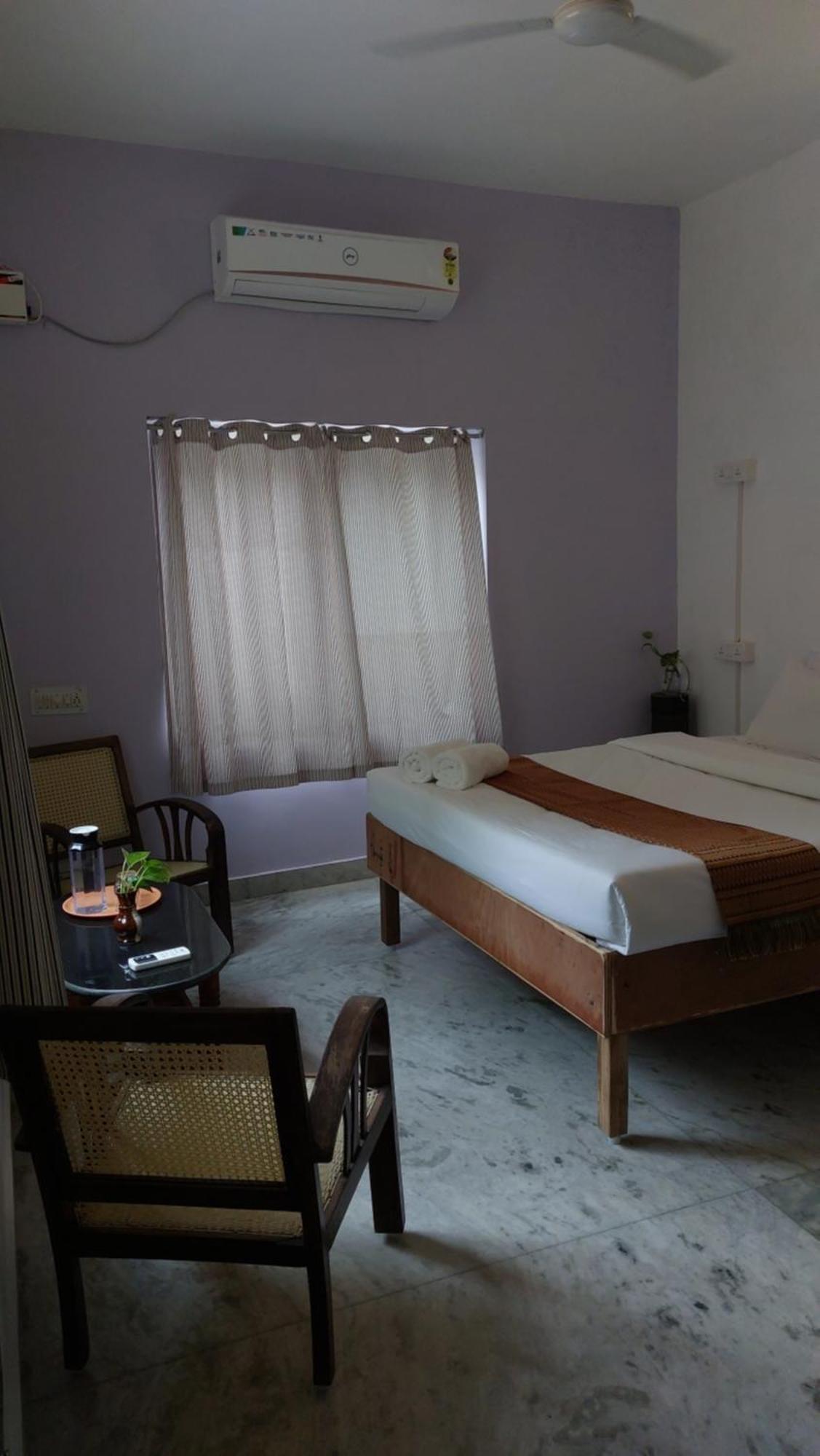 26 Laporte Pondichéry Chambre photo